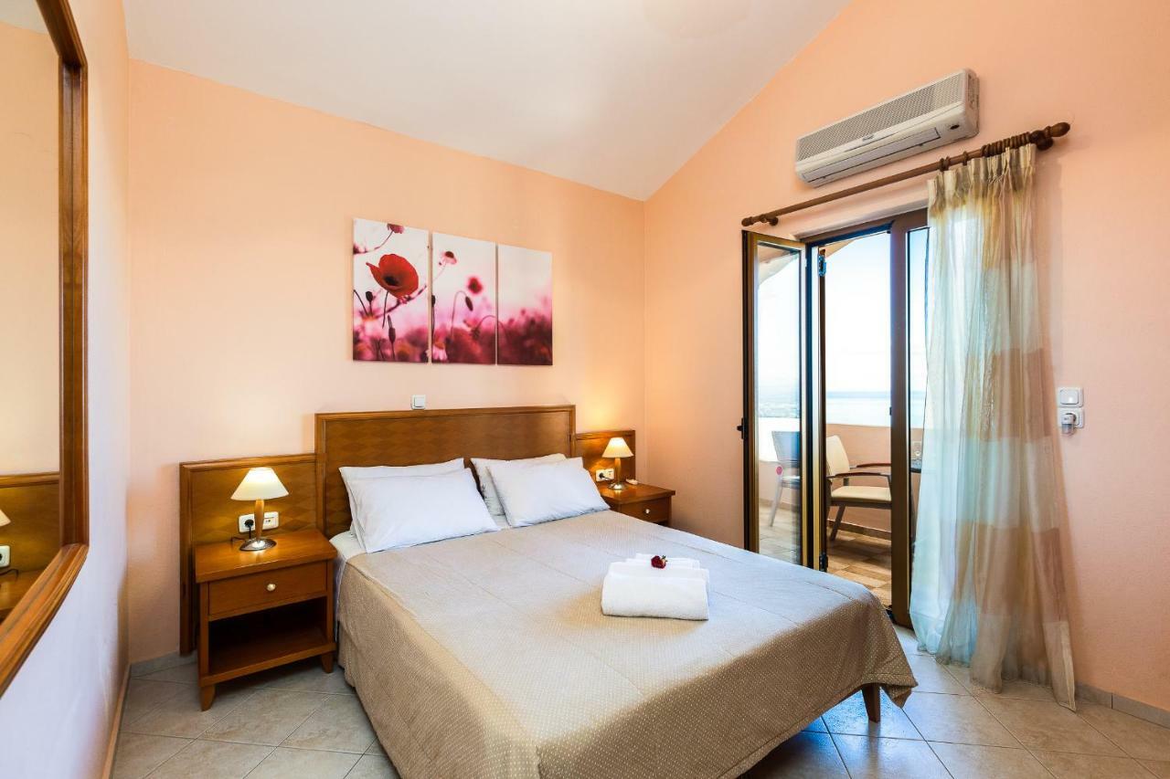 Maroulas Villas Ioanna & Stavros, Private Pools, Bbq & Seaview, By Thinkvilla מראה חיצוני תמונה